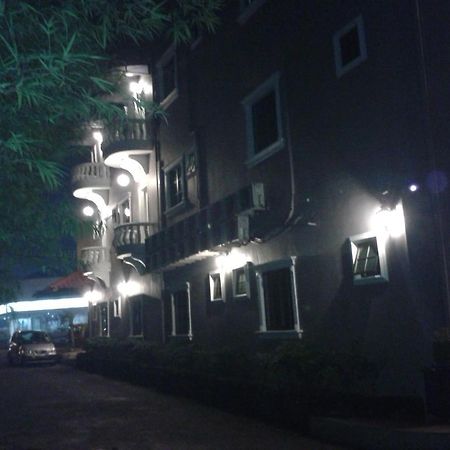Hotel Ria Johor Bahru Exterior photo